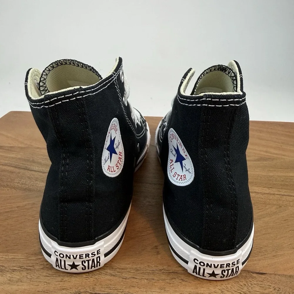 New Big‎ Kids Converse Chuck Taylor All Star High Black Sneaker Sz 1 Y